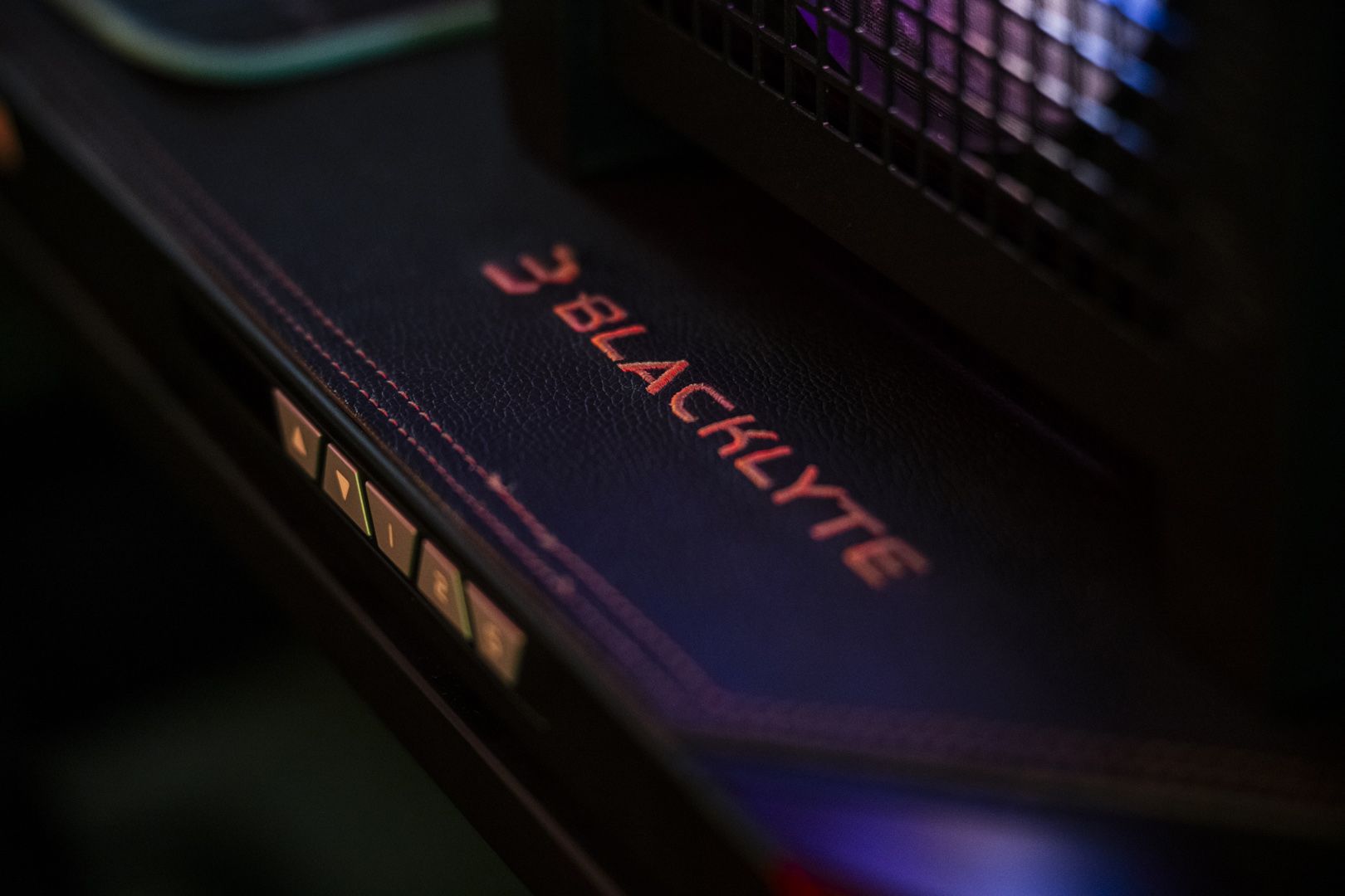 Blacklyte